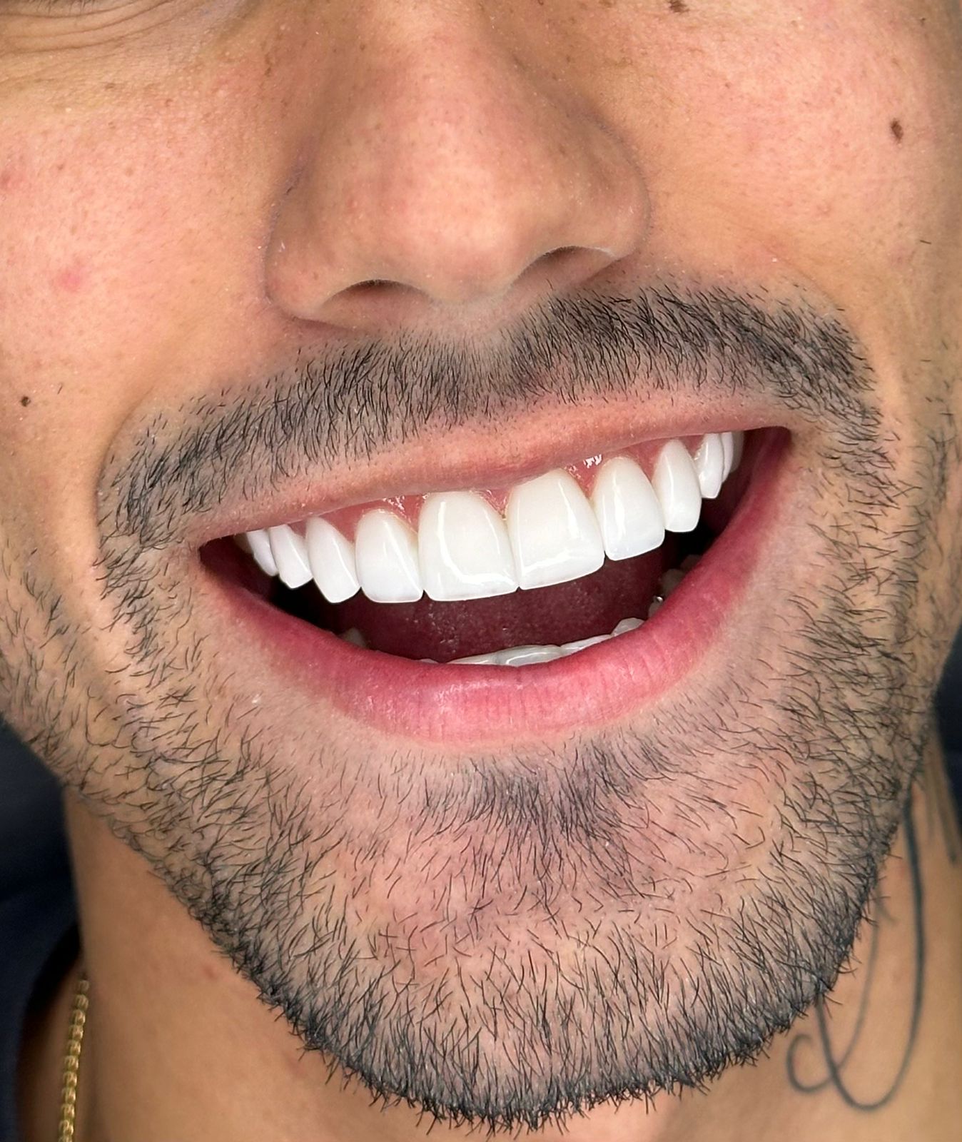 WhatsApp Image 2025-12-04 at 00.24.33 (1)